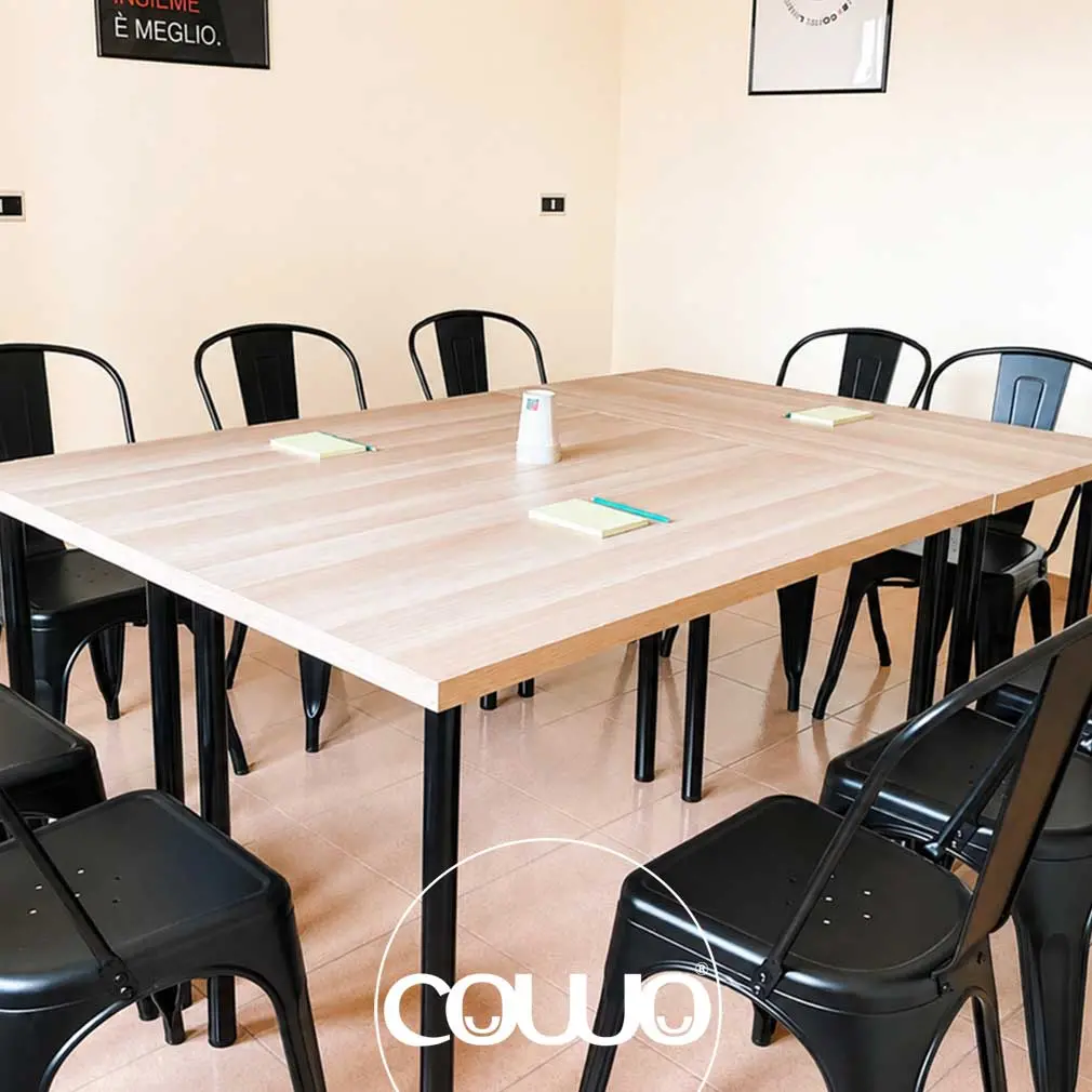 Coworking-Crotone-sala-riunioni